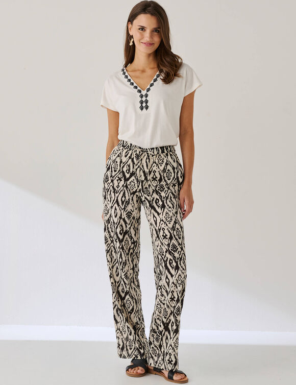 T-shirt brod&eacute; col V fantaisie  (&eacute;cru / noir)