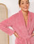 Peignoir in fleece met pluchetouch - 130 cm lang, lange mouwen (poederroze)
