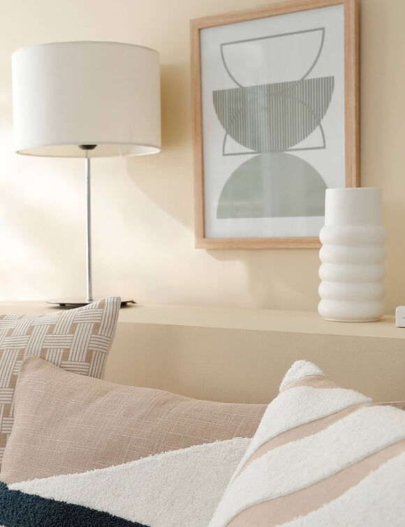 Vaas in wit mineraalkeramiek (wit)