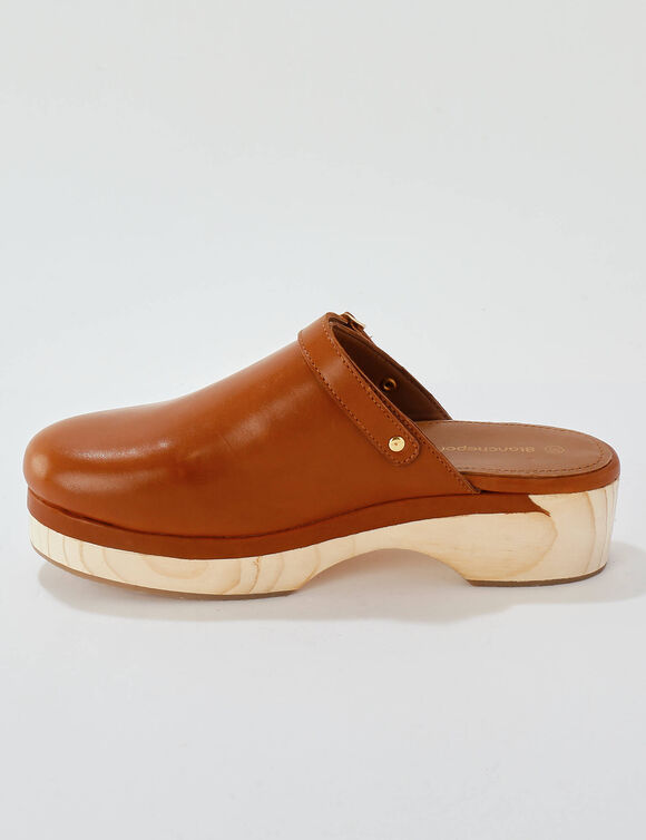 Klompen met hak, in leer en hout (karamel)