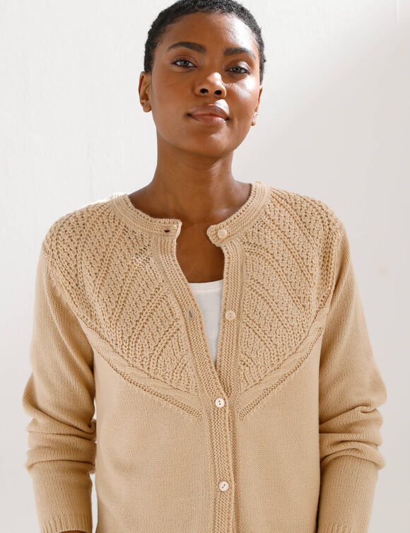 Gilet boutonn&eacute;, maille fantaisie  (beige)