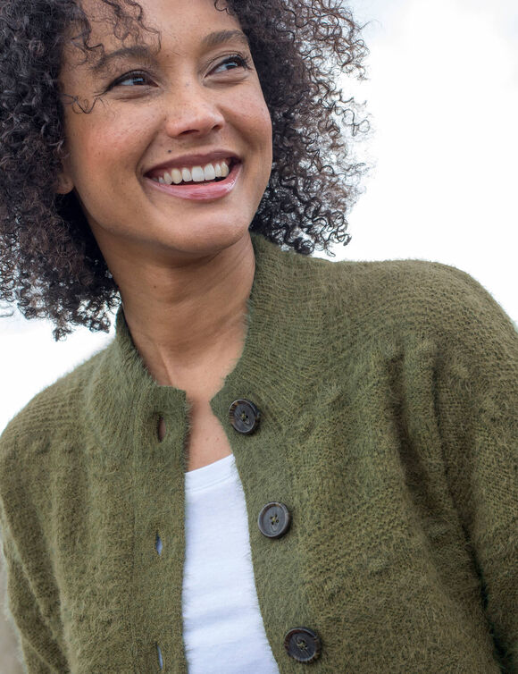 Cardigan boutonné maille poilue fantaisie (vert tilleul)