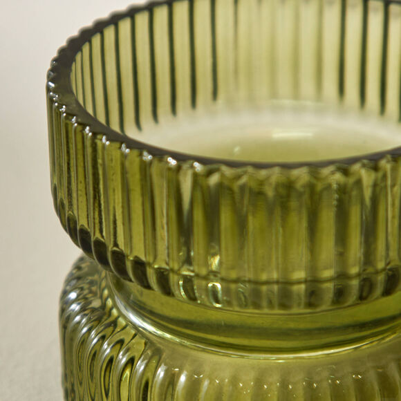 Bougeoir stri&eacute; en verre (vert)