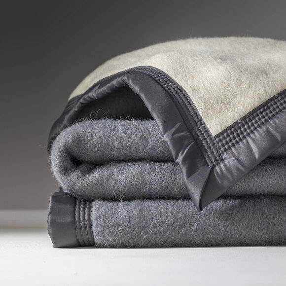 Tweekleurig deken in wol 800g/m2 (donkergrijs)