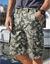 Bermuda in canvas met camouflageprint (lichtkaki)