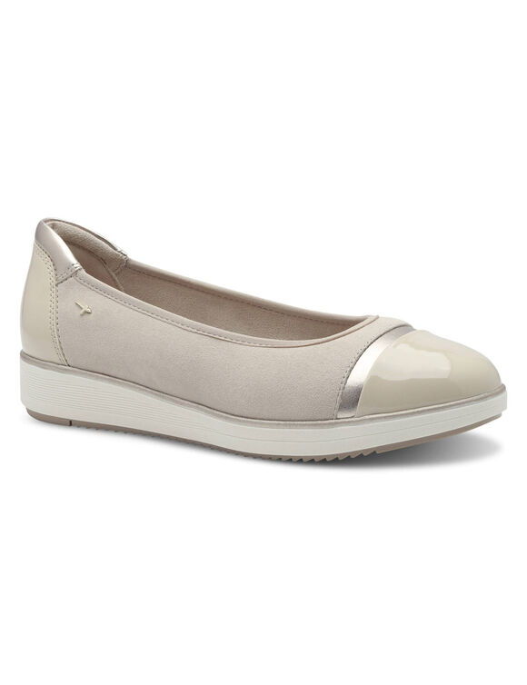 Leren ballerina's met sleehak (beige)