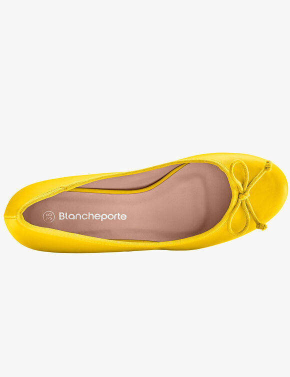 Ballerina's met klein hakje (kerrie)