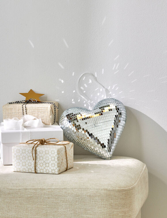 Boule à facettes, forme cœur (argenté)