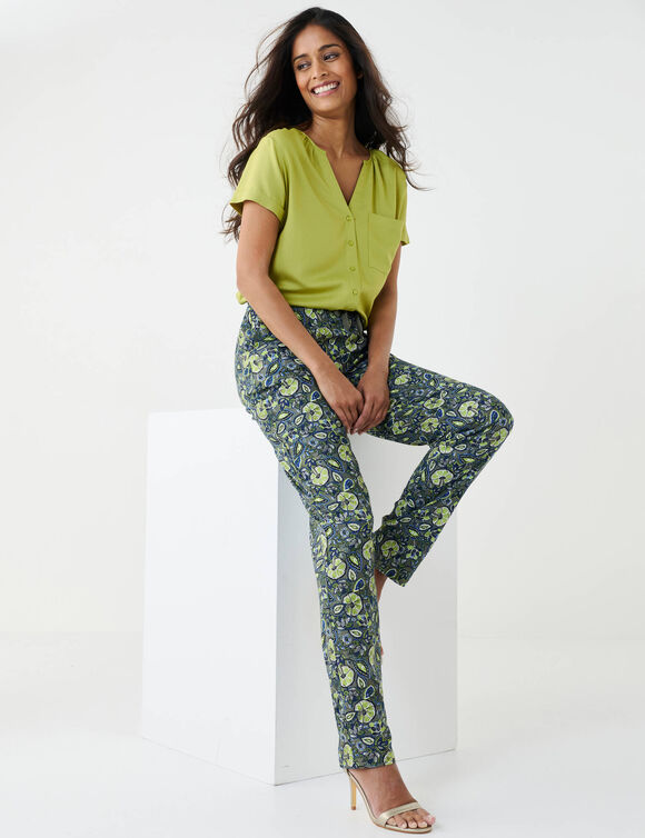 Bloes met knoopsluiting in effen viscose, korte mouwen (mosgroen)