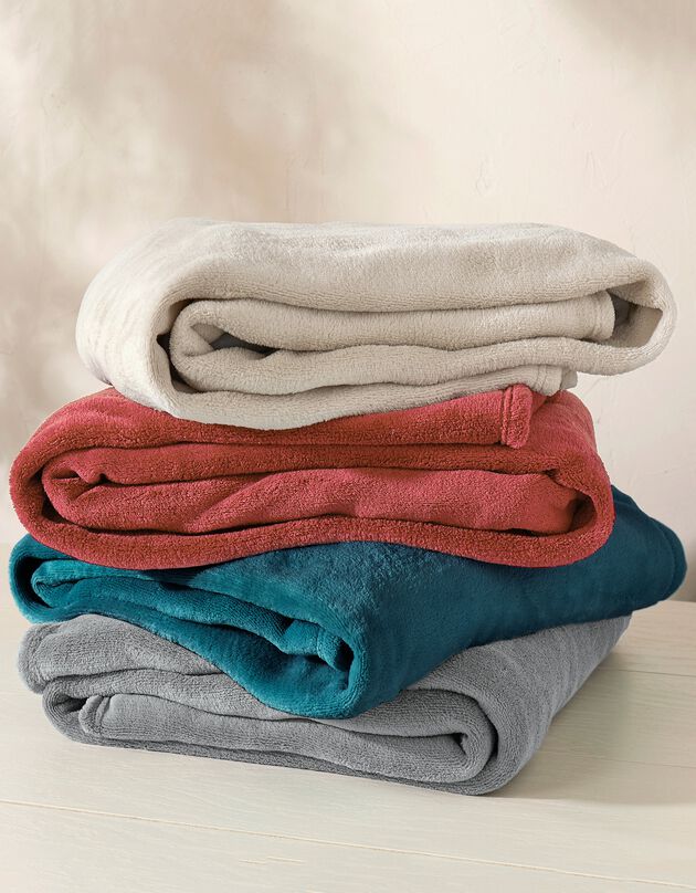 Plaid in microvezelfleece met pluche touch (terracotta) Plaid in microvezelfleece met pluche touch (terracotta)