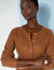Cardigan met fantasie parelknopen, patenttricot (hazelnootbruin)