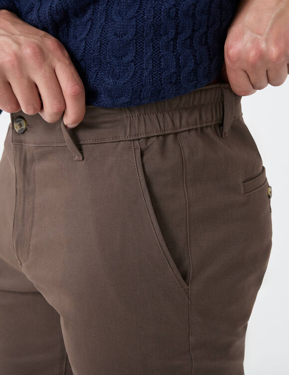 Pantalon chino &eacute;lastiqu&eacute; c&ocirc;t&eacute;s (marron)
