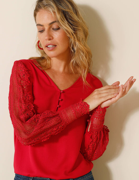 Blouse macramé col V manches longues, crêpe fluide (framboise)