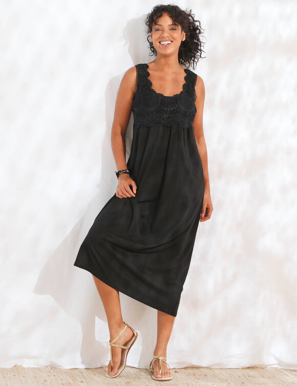 Robe à plastron macramé (noir)