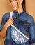 Bananentasje met jeanseffect, met borduursel en rits  (blauw)