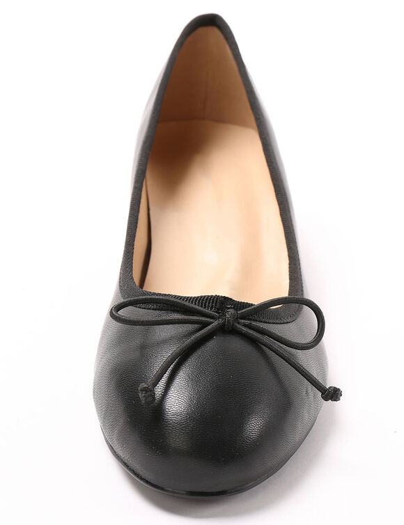Ballerina's met laag hakje (zwart)
