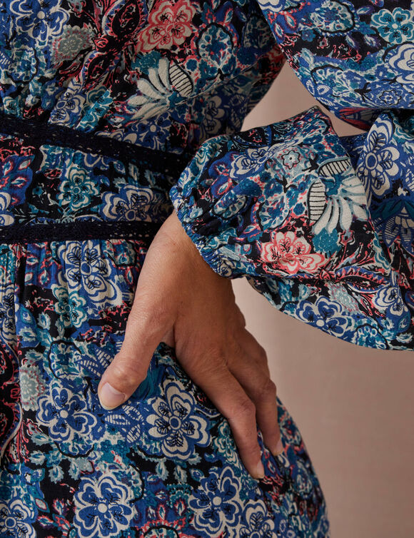Robe longue imprimé floral finition macramé (marine / bleu)