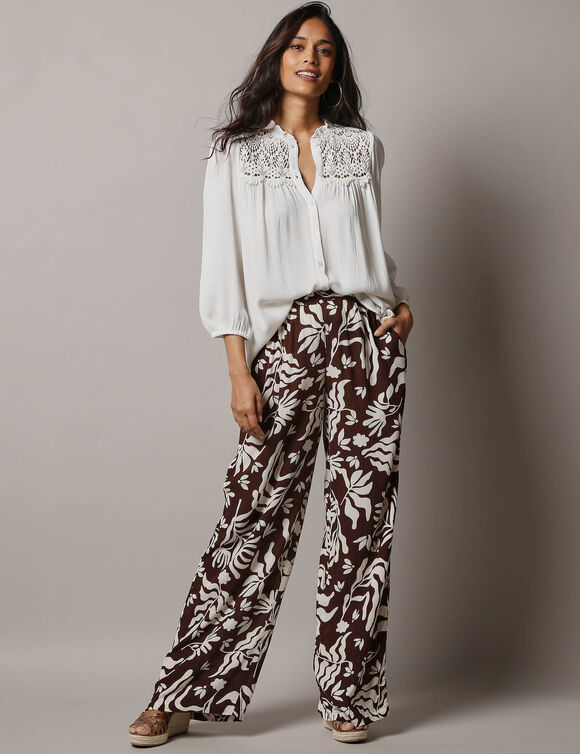 Chemisier col volant&eacute;, cr&eacute;pon et macram&eacute; (&eacute;cru)