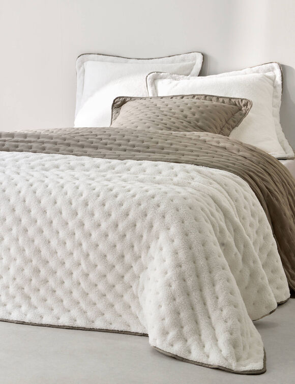 Couvre-lit réversible microfibre matelassée/sherpa (beige)
