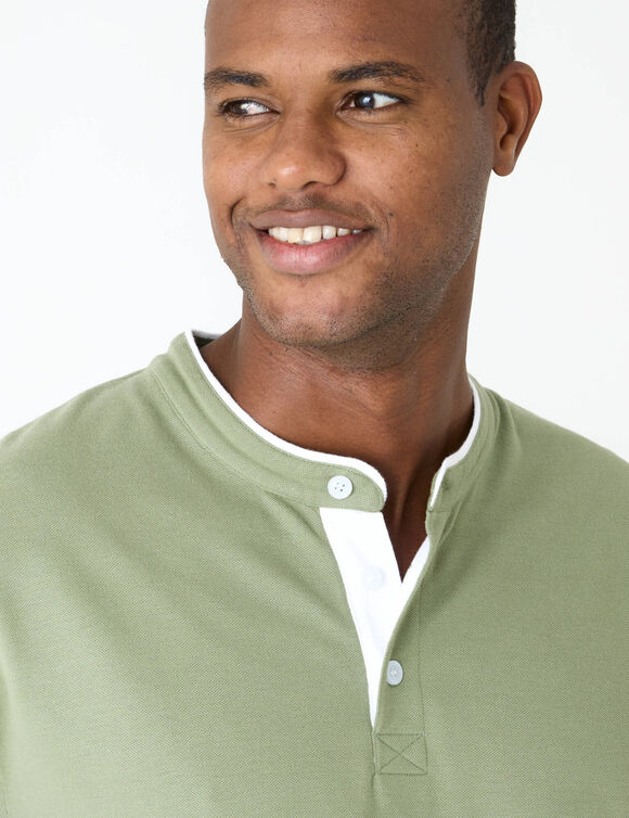 Polo uni col mao maille piqu&eacute;e manches courtes (vert sauge)