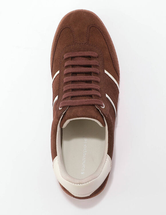 Sneakers van spaltleer (chocolade)