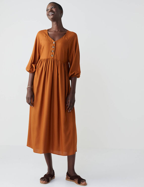 Robe longue boutonn&eacute;e, unie (caramel)
