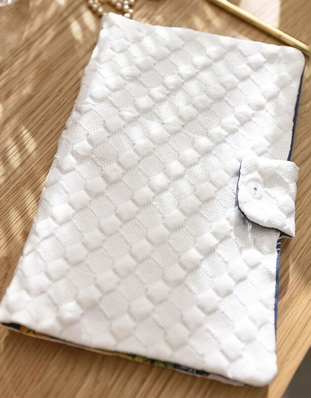 Trousse de toilette pressionnée - collection upcycling (blanc)