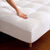 Surmatelas Qualigel forme housse matelas &eacute;pais bonnet 30 cm (blanc)