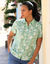 Chemisier smocks épaules, imprimé bicolore (vert / écru)