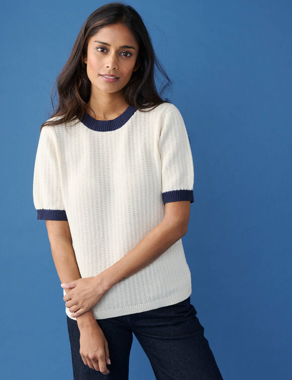 Pull bicolore manches coudes, maille fantaisie en coton (&eacute;cru / marine)