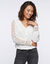 Blouse macram&eacute; col V manches longues, cr&ecirc;pe fluide (blanc)