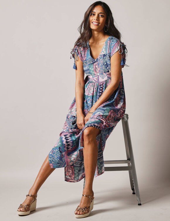 Robe mi-longue imprim&eacute;e, manches courte (bleu / parme)