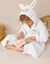 Gepersonaliseerde badjas met capuchon voor kinderen met konijnenprint - badstof 340 g/m&sup2; (wit)