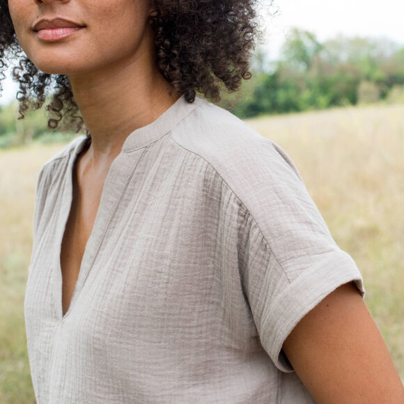 Blouse col tunisien unie en double gaze de coton  (taupe clair)