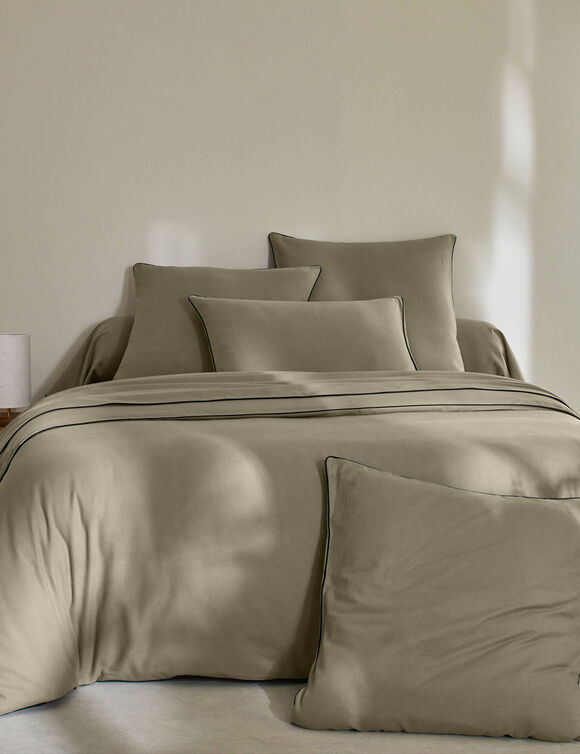 Linge de lit uni flanelle passepoil contrasté, collection "Intemporelle" (eucalyptus)