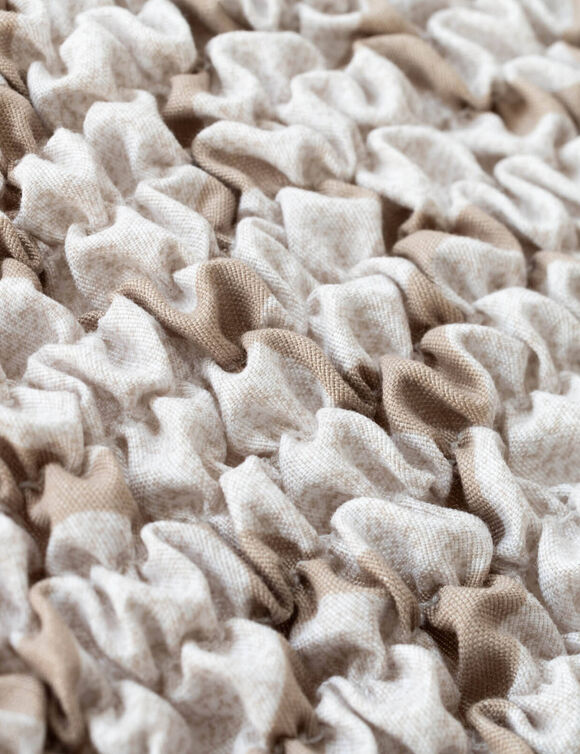 Bi-rekbare, grafische hoes in gewafelde microvezel voor fauteuil en zetel (beige)