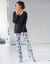 Pyjama met pasje in plumetis - tropische print (zwart)