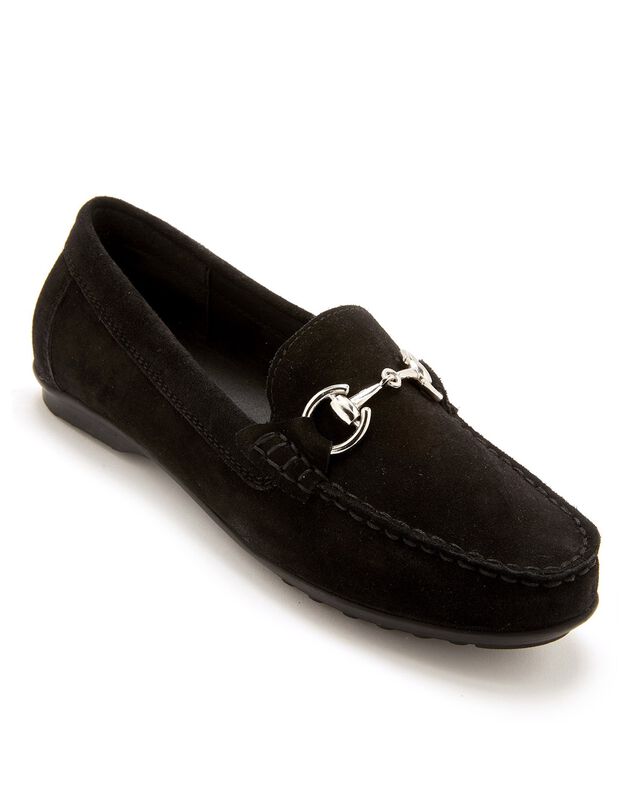 Mocassin met comfortbreedte in suèdeleer met metalen siergesp, voor dames - zwart, zwart Mocassin met comfortbreedte in suèdeleer met metalen siergesp, voor dames - zwart, zwart, hi-res