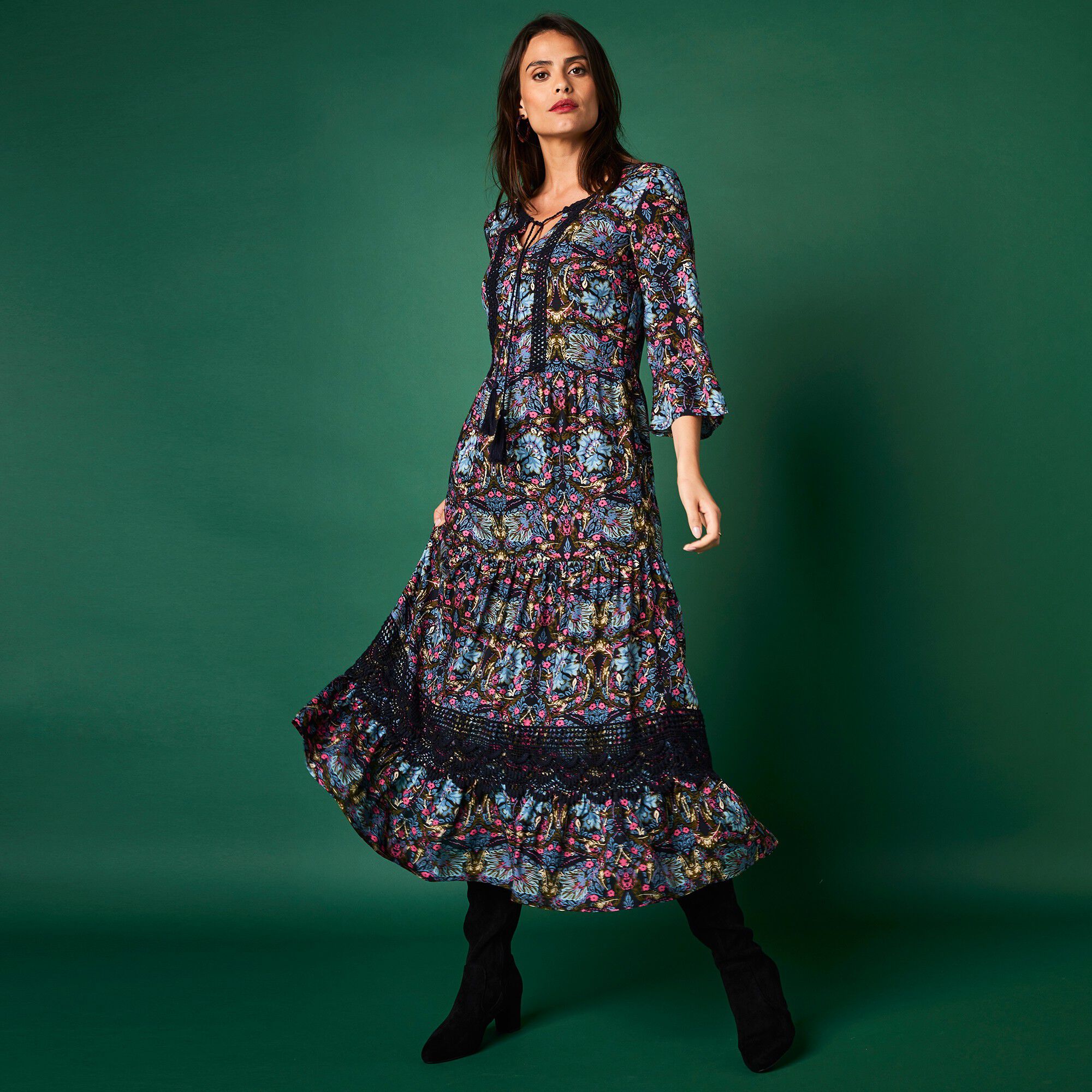 Blanche porte hotsell robe longue