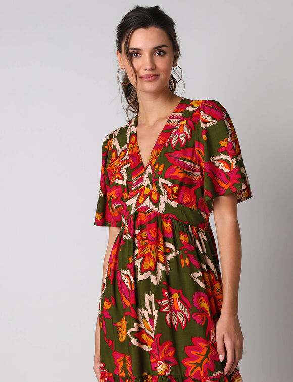 Robe longue volant&eacute;e imprim&eacute;e, manches courtes (vert)