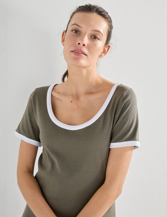 Robe longue bicolore, manches courtes (kaki / blanc)