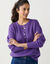 Pull col tunisien &agrave; boutons paillet&eacute;s, maille anglaise (violet)