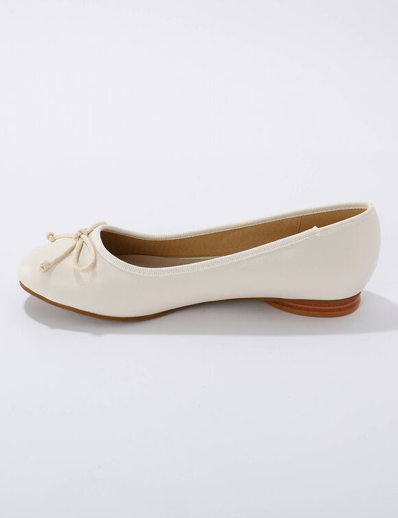 Ballerines plates (crème)