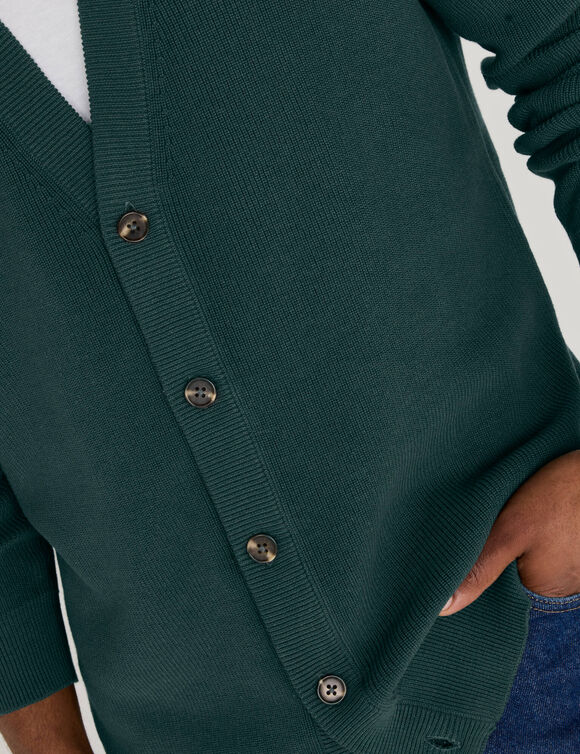 Gilet col V boutonn&eacute; en maille perl&eacute;e (c&egrave;dre)