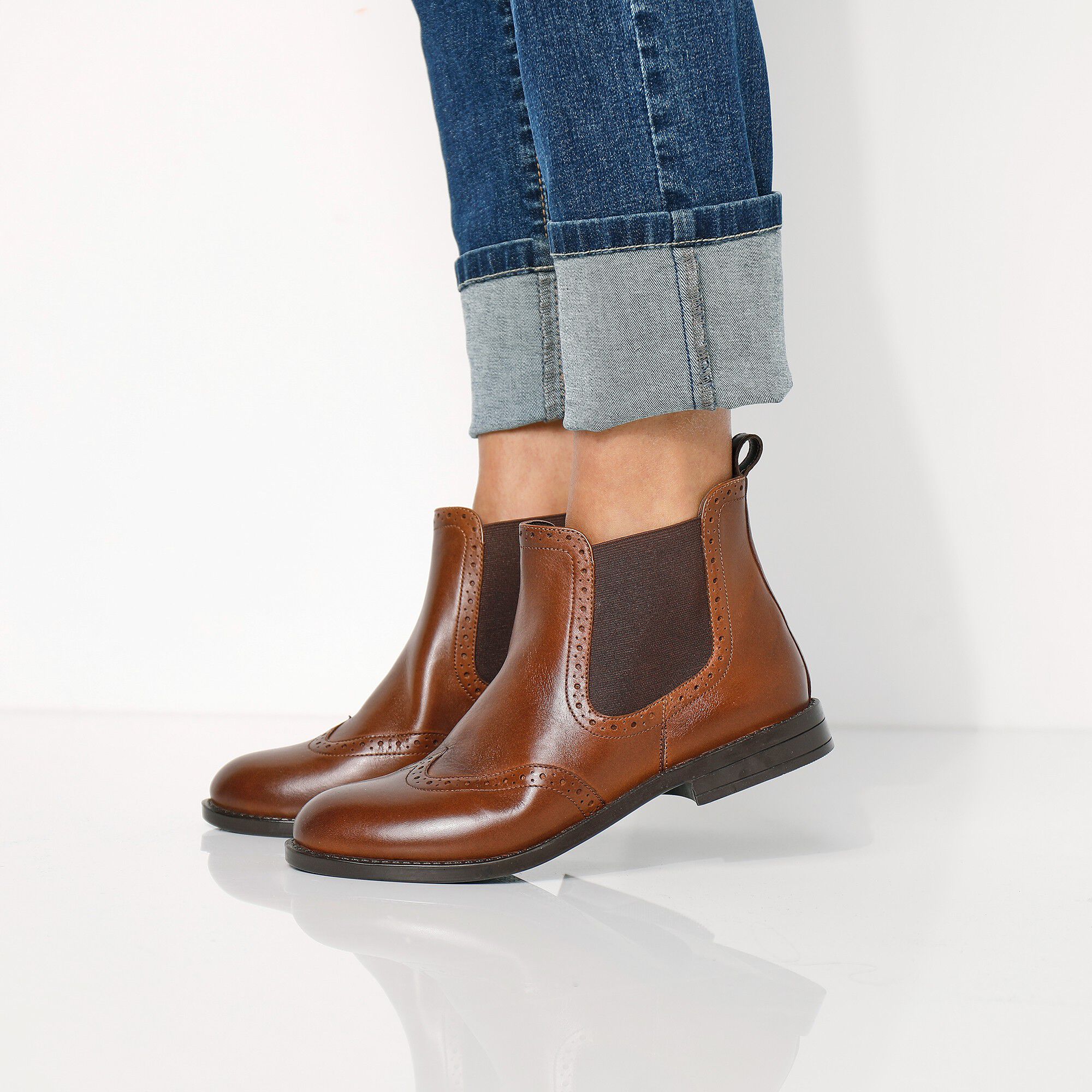 Boots en cuir best sale femme