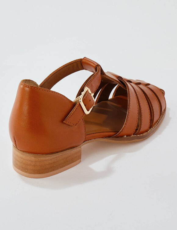 Platte, leren sandalen (karamel)