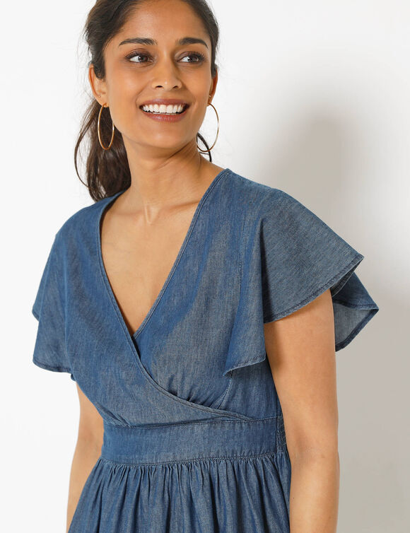 Robe volant&eacute;e cache-coeur, denim l&eacute;ger (stone)