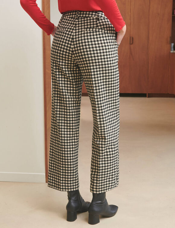Pantalon droit large raccourci, &agrave; carreaux (noir / &eacute;cru)