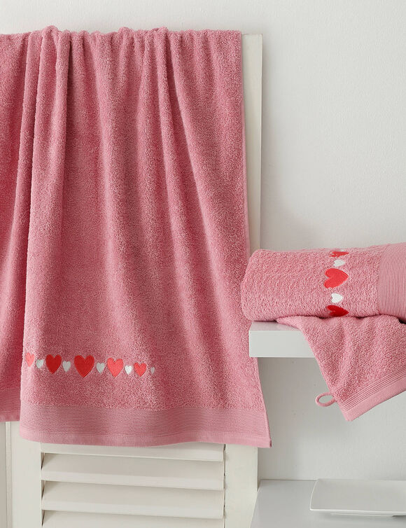Serviettes de bain brodées cœurs (vieux rose)