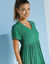 Robe col V courte unie, crépon (vert)